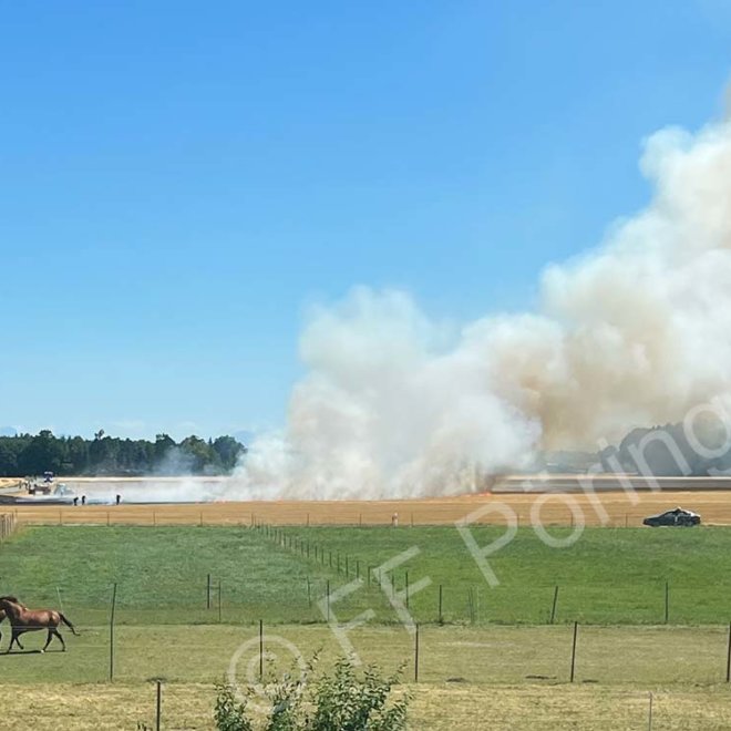 Feuerwehr Pöring Stoppelfeld